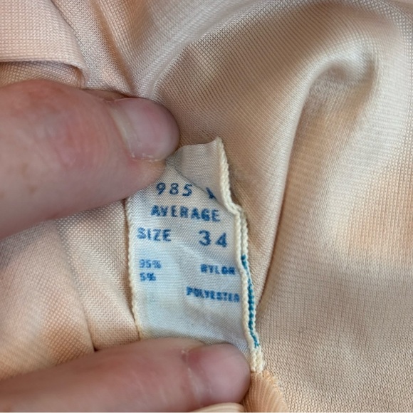 Vintage Olga Slip Dress 34 Nylon Beige Lace Trim Lingerie Nightgown 1950s–60s - Picture 7 of 7